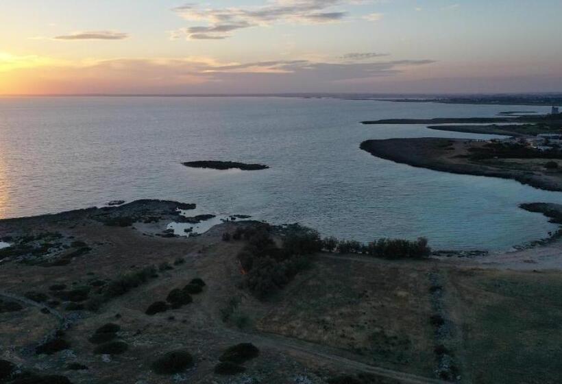 اتاق استاندارد سه نفره, Il Giardino Dei Tramonti