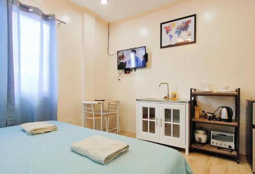 إستوديو ديلوكس, Intoy S Place