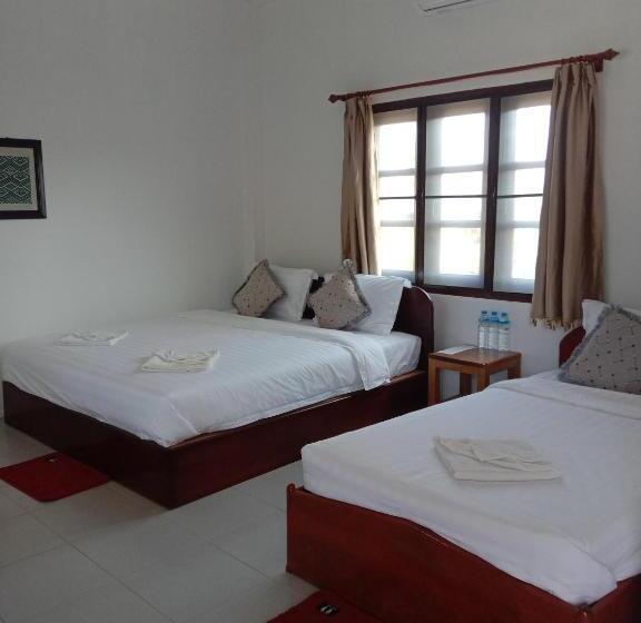Семейный Номер, Sanhak Guesthouse 1
