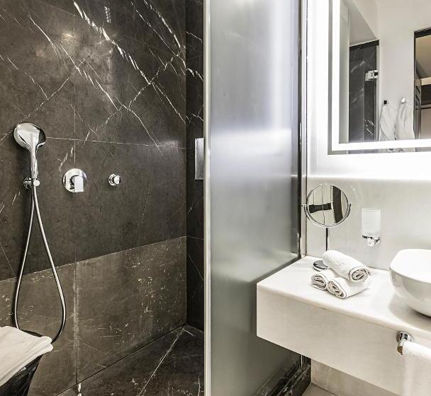 Президентский Люкс, Corso 281 Luxury Suites