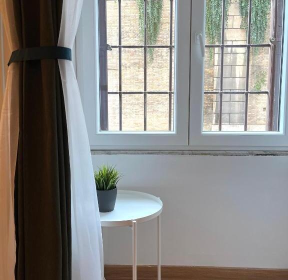 스탠다드 룸, Domus Avi   Guest House