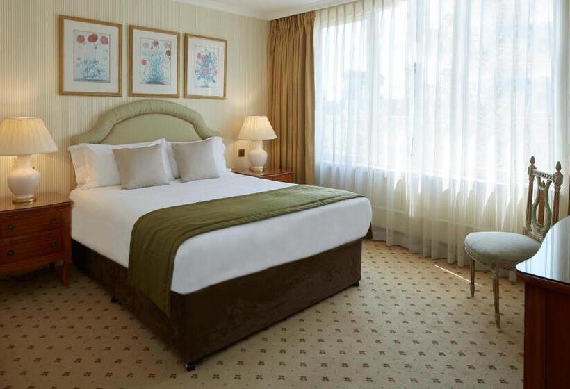 آپارتمان دلوکس 3 خوابه, Cheval Thorney Court At Hyde Park