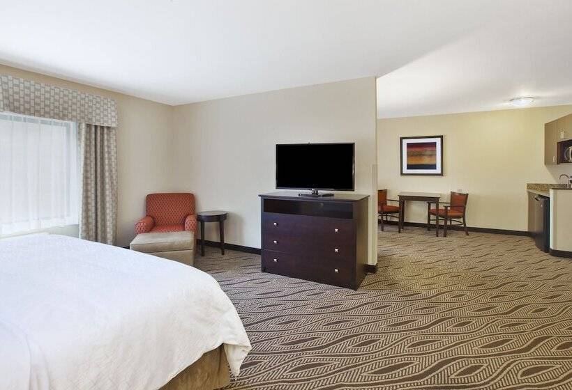 套房, Holiday Inn Express & Suites Washington   Meadow Lands, An Ihg