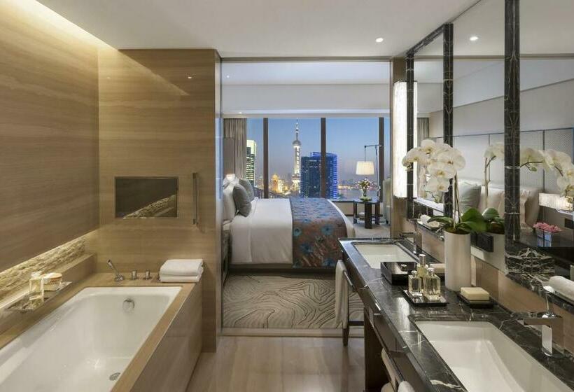 اتاق لوکس با تخت بزرگ, Mandarin Oriental Pudong, Shanghai