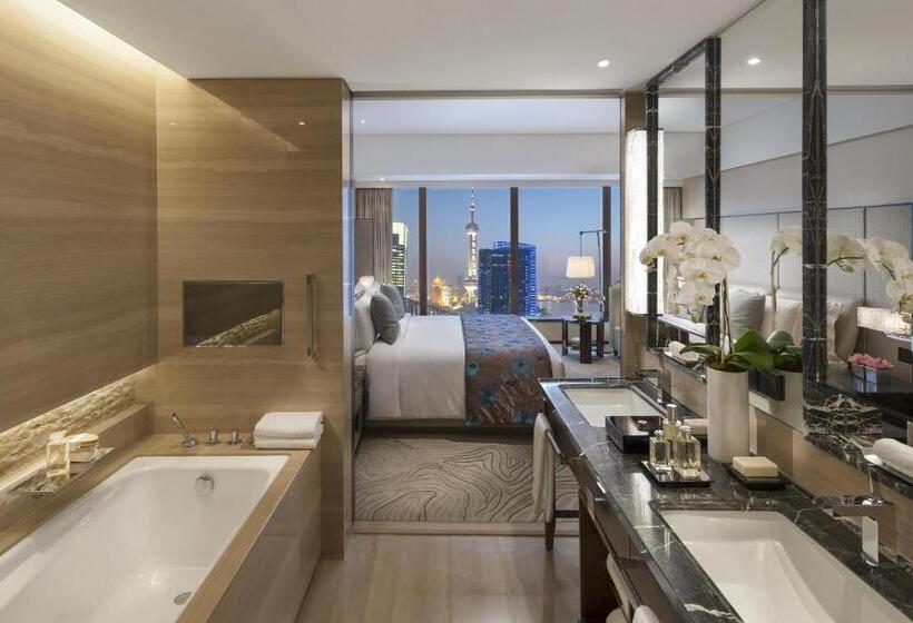 اتاق کلاب, Mandarin Oriental Pudong, Shanghai