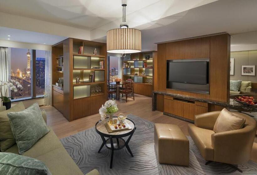 سوئیت پریمیوم, Mandarin Oriental Pudong, Shanghai