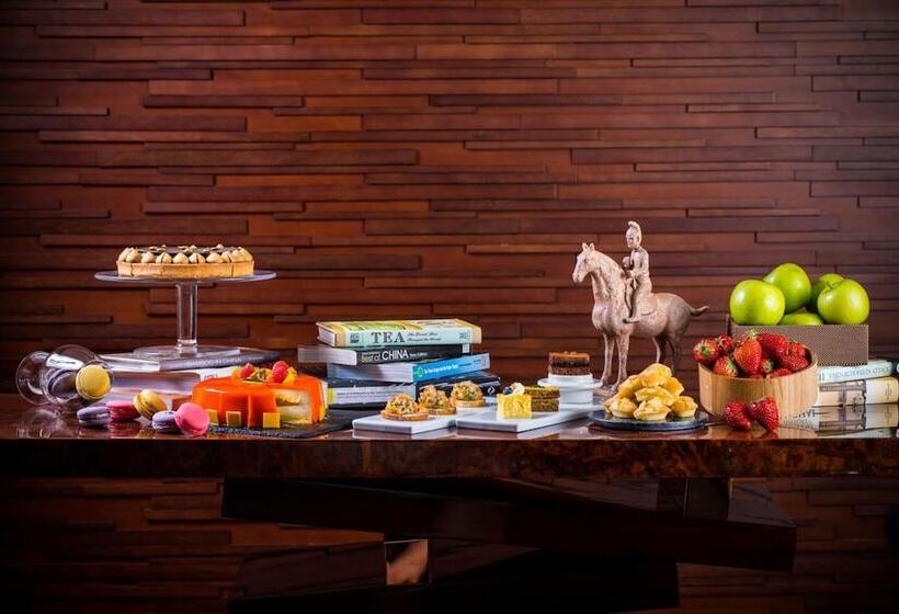 سوییت اجرایی, Mandarin Oriental Pudong, Shanghai