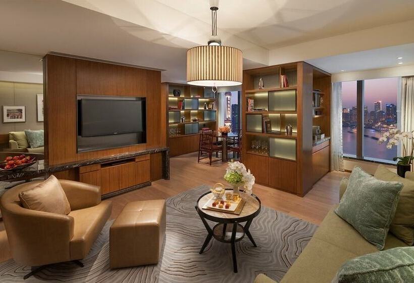 سوئیت پریمیوم, Mandarin Oriental Pudong, Shanghai