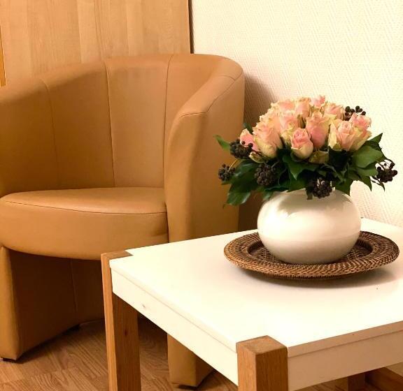 اتاق استاندارد سه نفره, Arena Rooms   Berlin Mitte