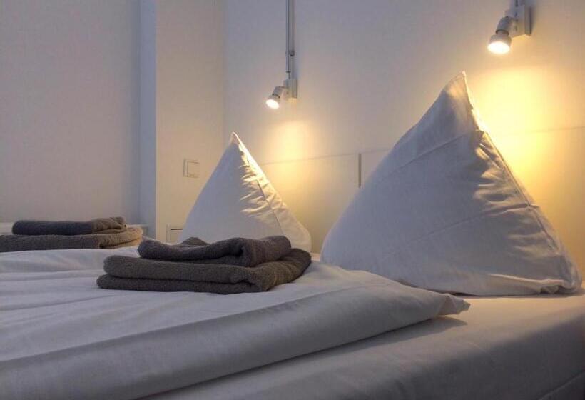 آپارتمان 3 خوابه, Bnb Near Brandenburg Gate   Rooms & Apartments