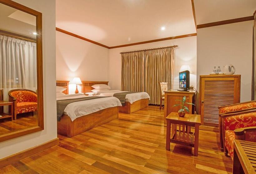 标准间带阳台, Cheathata Cta Hotel Siem Reap