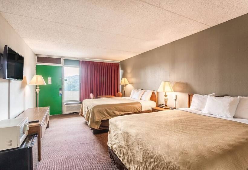 스탠다드 룸 더블 침대 2개, Fairbridge Inn Express Renfro Valley