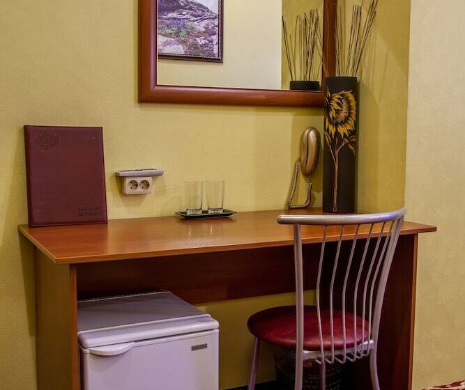 Quarto Estandar Individual, Apartments On Nevskiy 53
