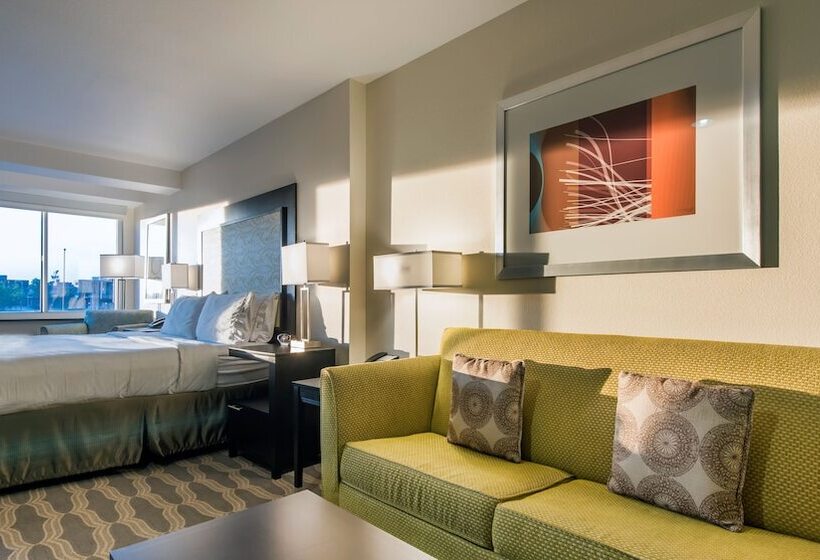 سوئیت برای معلولان, Holiday Inn Express & Suites Colorado Springs Central, An Ihg