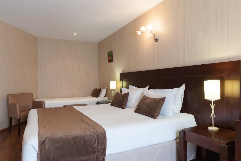Номер Deluxe, The Originals Boutique, Hôtel De La Paix, Beaune
