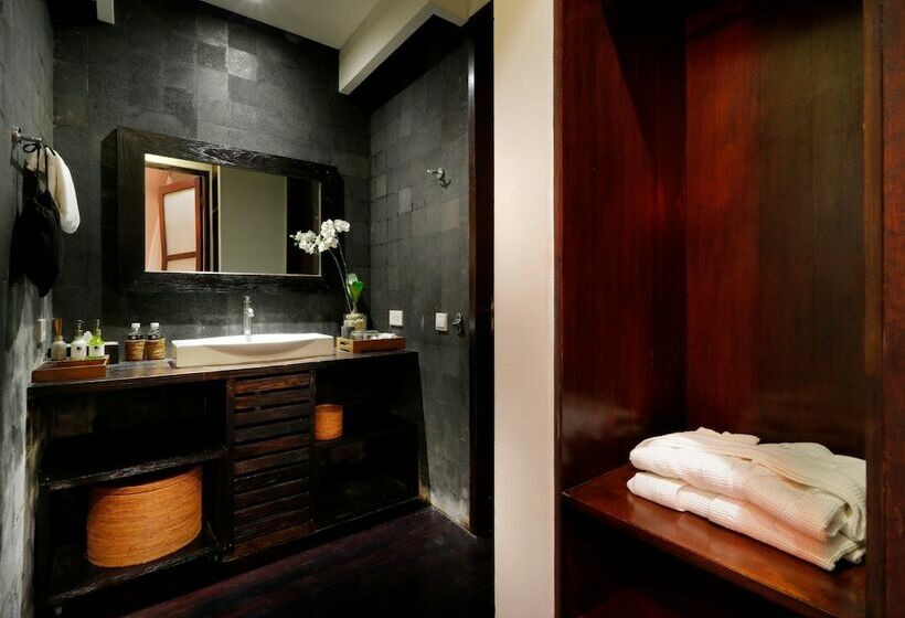 ویلای لوکس 1 خوابه, The Seiryu Villas