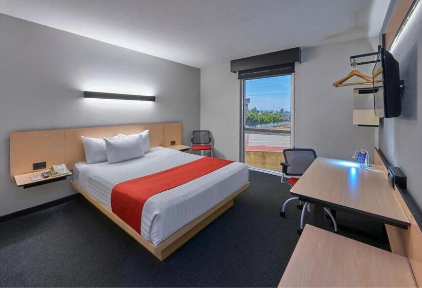 Номер Стандарт, City Express By Marriott Irapuato Norte