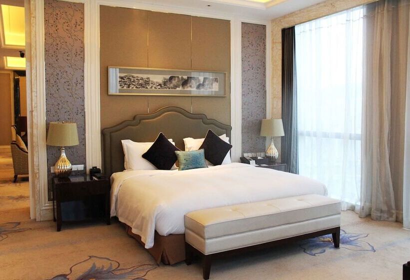 سوییت لوکس, Doubletree By Hilton Chongqing Wanzhou