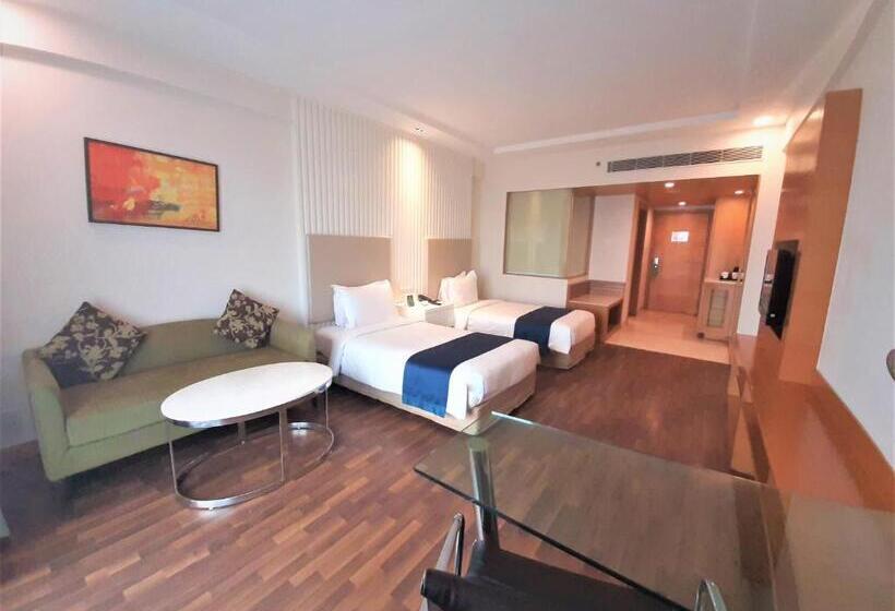 Номер Стандарт, Holiday Inn Amritsar Ranjit Avenue By Ihg