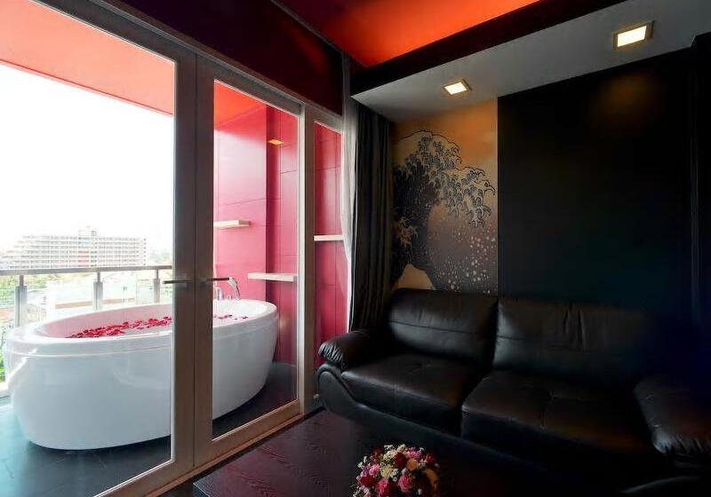스위트, Sleep With Me Hotel Design Hotel @ Patong