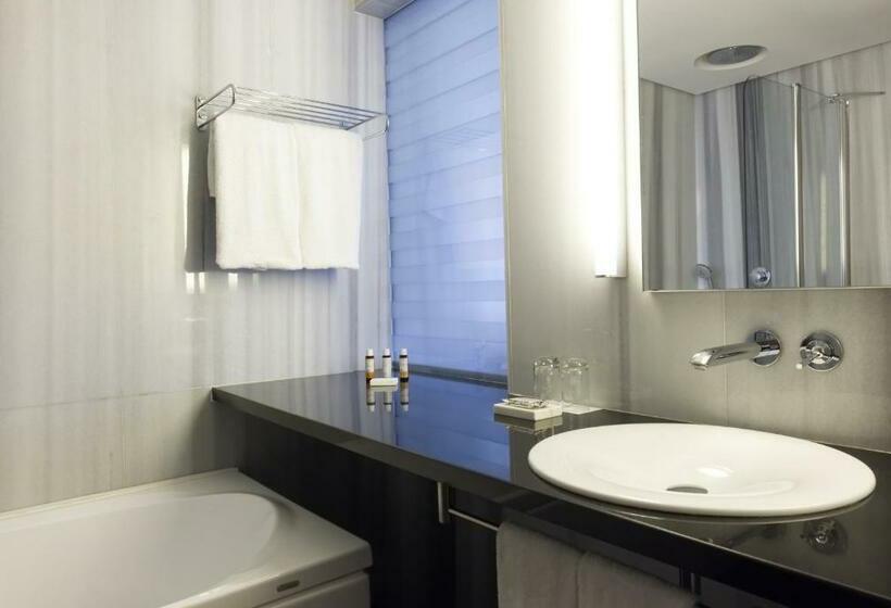 Люкс с Бассейном, Sunrise Pearl Hotel & Spa