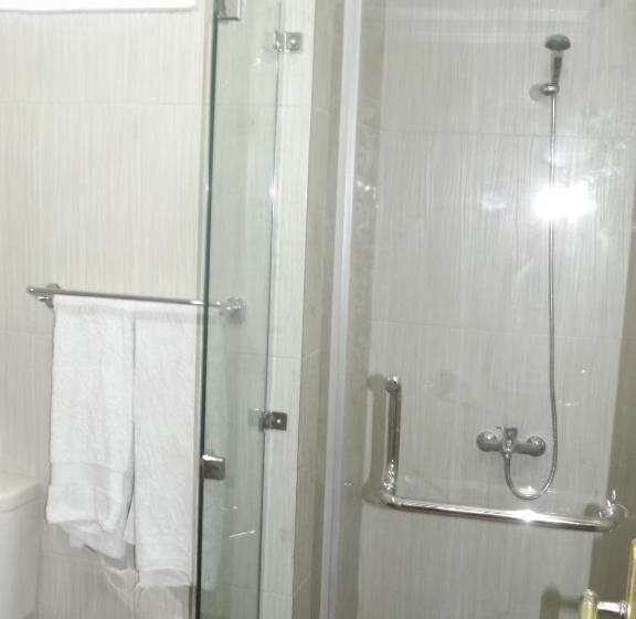 اتاق استاندارد سه نفره, Mayorca Hotel Cairo