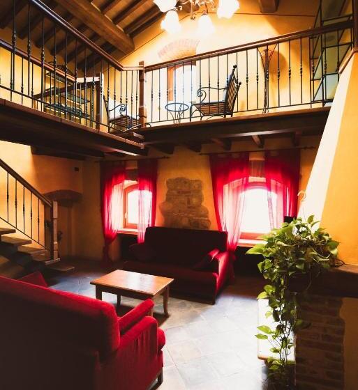 Люкс Повышенной Комфортности, Osteria Del Borgo B&b