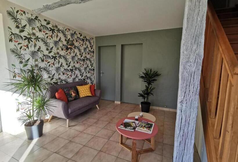 Четырехместный Номер Стандарт, Chambres D Hôtes   Le Moussat