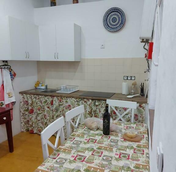 Семейный Номер, Casa Do Páteo