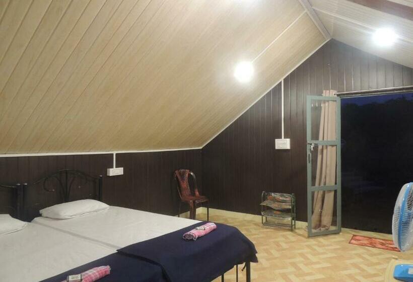 四人标准间, Room In Farmhouse   Dandeli   Aura Jungle Stay