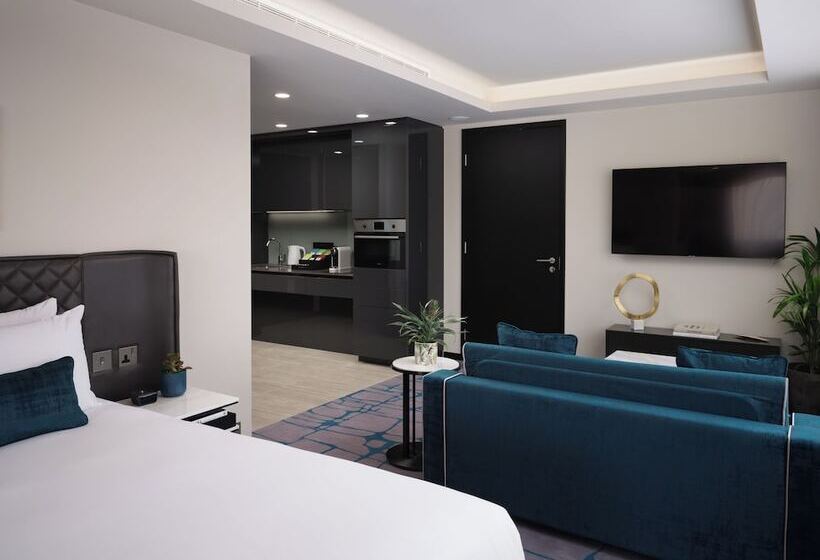 Студия Стандарт, Dao By Dorsett West London