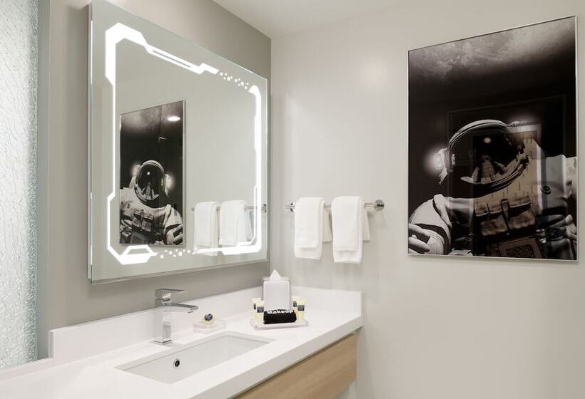 Engellilere uygun Lüks Oda, Astra Hotel, Seattle, A Tribute Portfolio Hotel By Marriott   No Resort Fees
