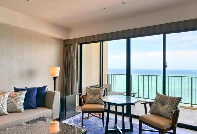 جناح ملكى, Ryukyu Hotel & Resort Nashiro Beach