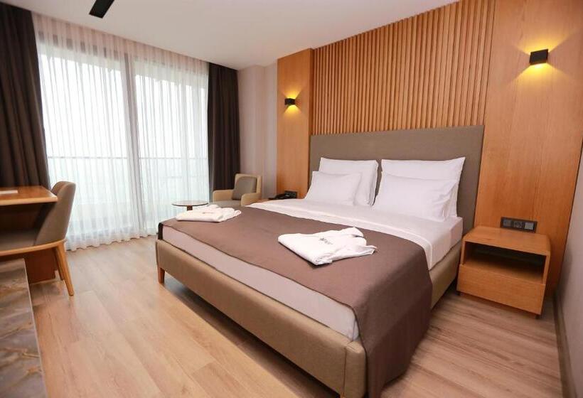 اتاق استاندارد با چشم‌انداز دریا, Pikola Otel