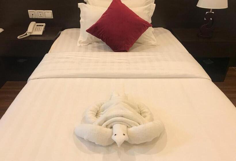 Номер Deluxe, Apple Hotel Two   Near Phnom Penh Airport