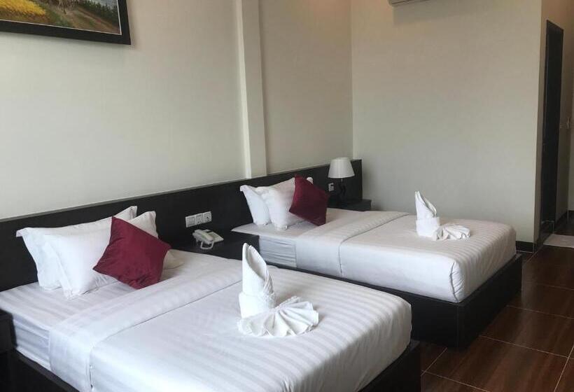 デラックスルーム, Apple Hotel Two   Near Phnom Penh Airport