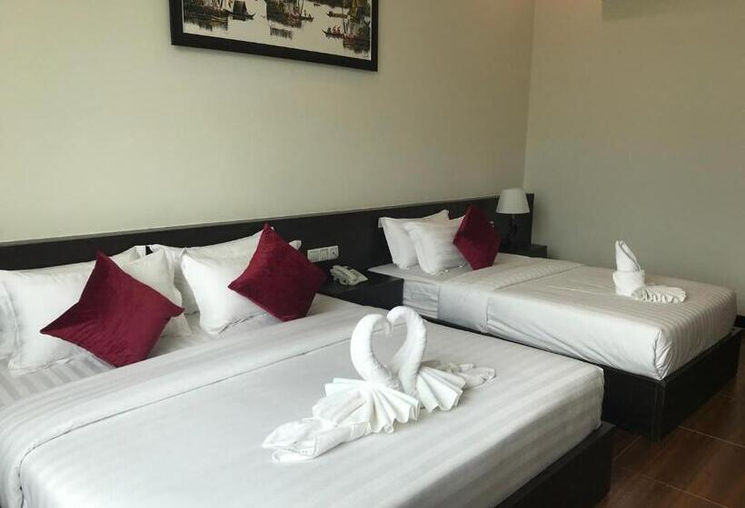 Номер Стандарт, Apple Hotel Two   Near Phnom Penh Airport