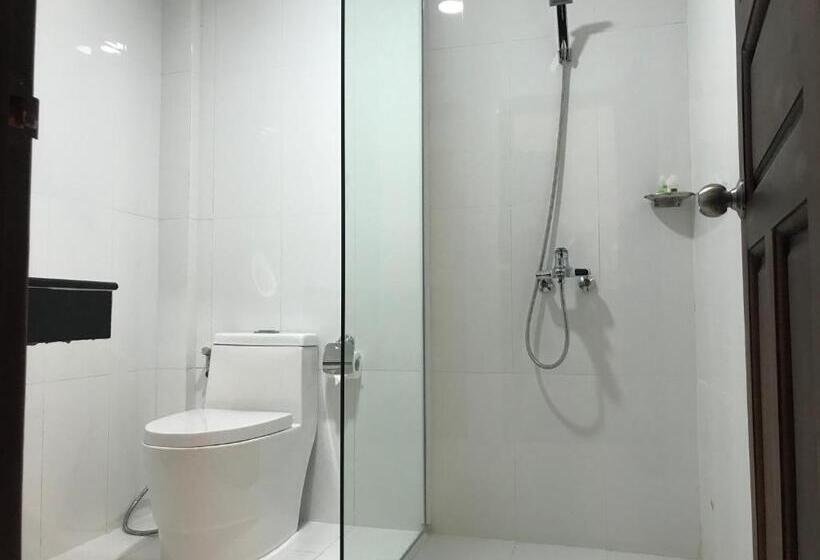 Номер Superior Кровать Кинг, Apple Hotel Two   Near Phnom Penh Airport