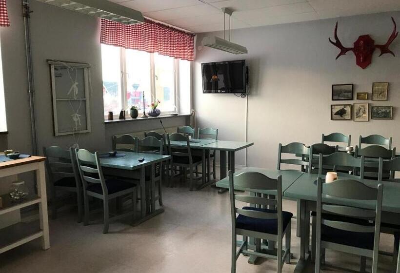 Семейный Номер, åsens Vandrarhem Uvboet