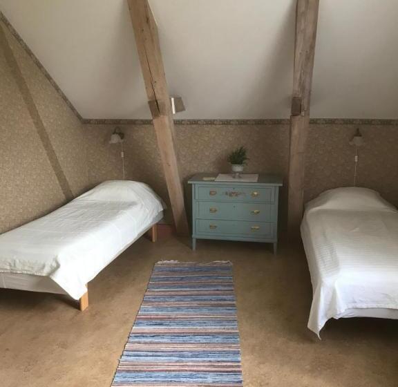 标准间, Medstugans Vandrarhem
