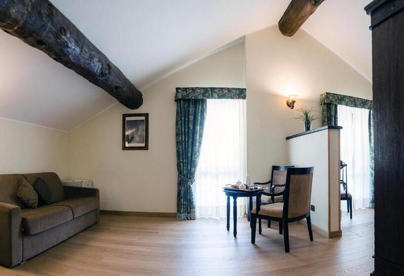 Люкс, Chalet Du Lys Hotel & Spa