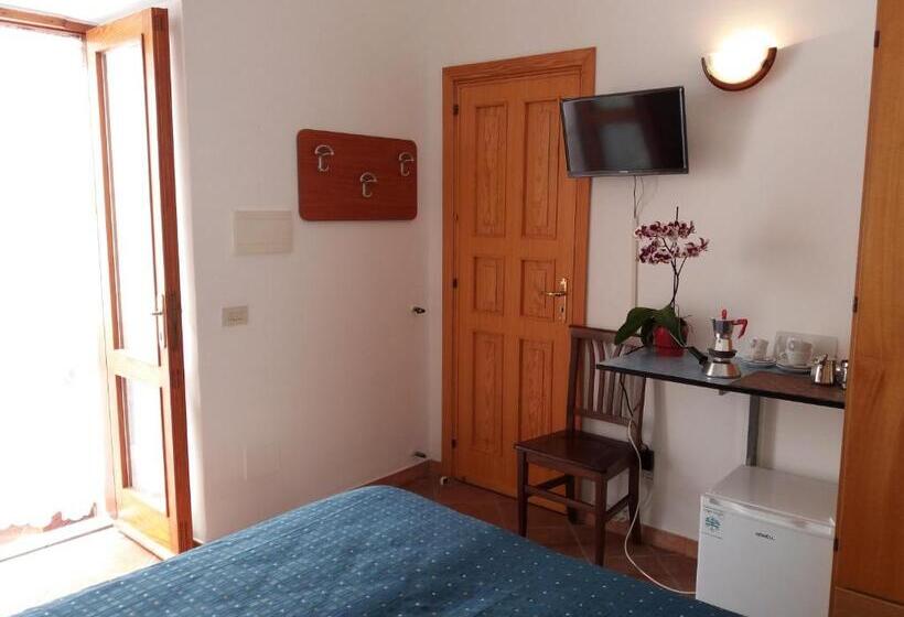 标准间, Camere La Cesa
