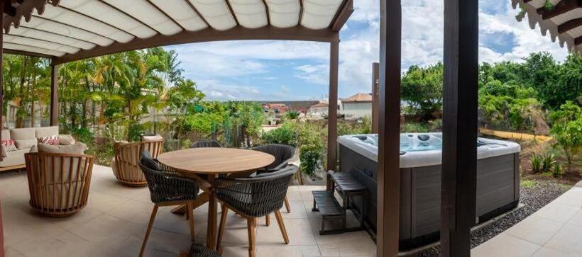 ویلای 2 خوابه, La Suite Villa