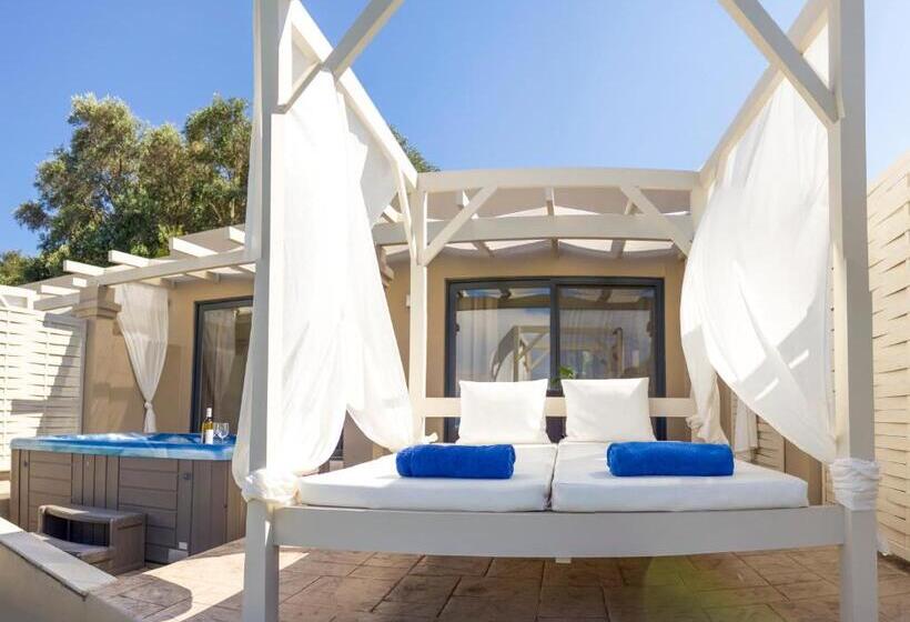 Люкс Deluxe Вид на Море, Palms And Spas Villas Retreat