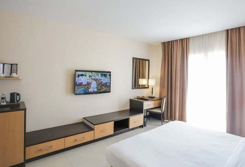 디럭스 룸 호수 전망, The Lake Hotel Tagaytay