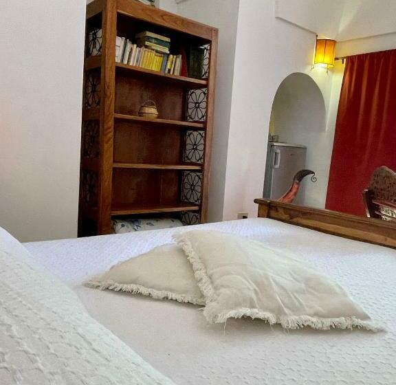 استودیوی لوکس, Resort La Casa Dei Fiori