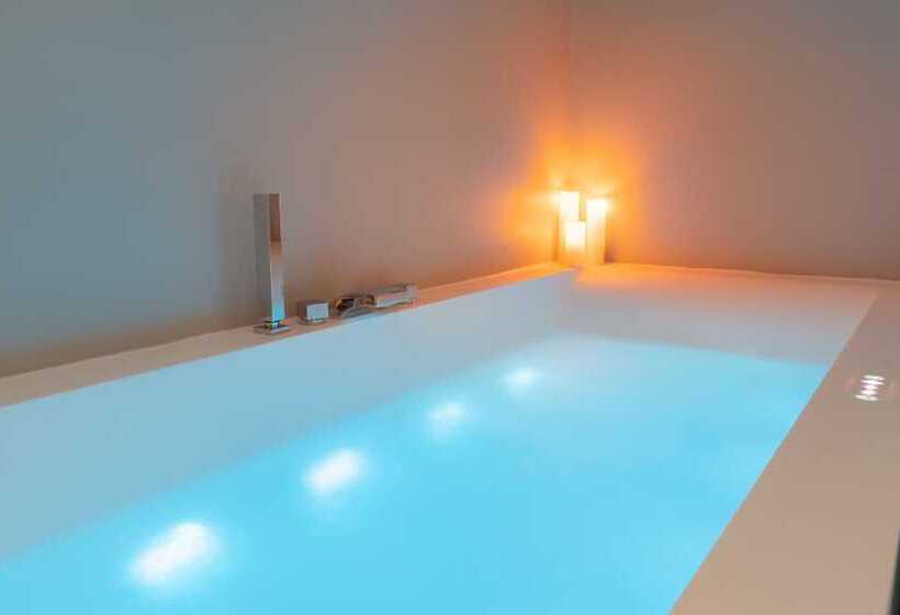 디럭스 룸, Gg8 Hotel & Suite Spa