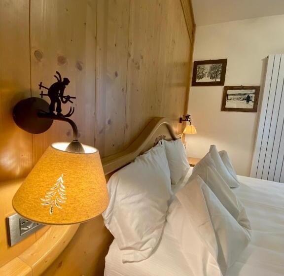 Deluxe Room Mountain View, Rutzer Hotel Ristorante & Panoramic Spa