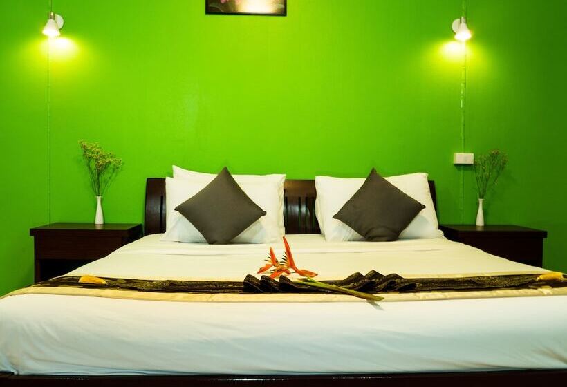 带泳池和一个卧室的高级公寓, Ao Nang Baan Suan Resort