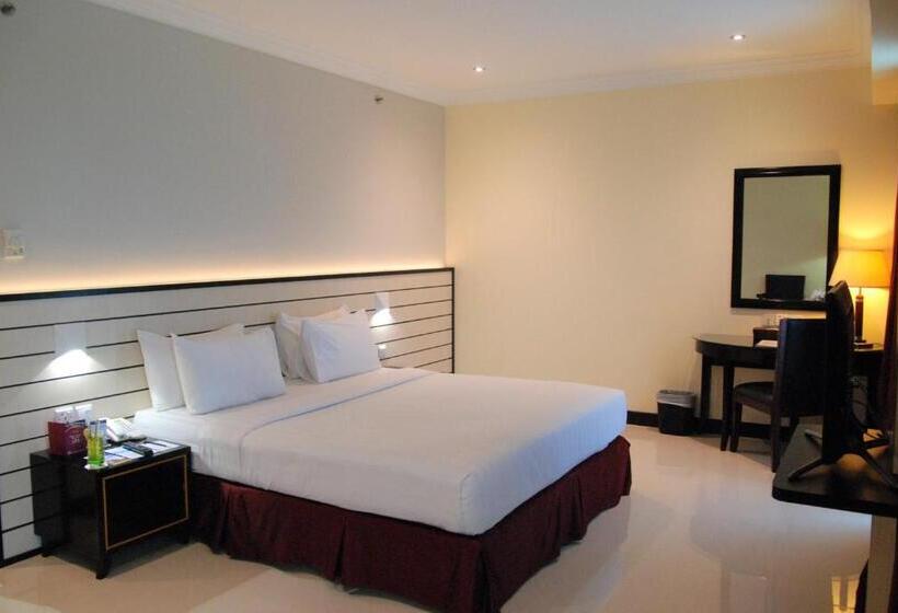 Номер Deluxe, Pacific Palace